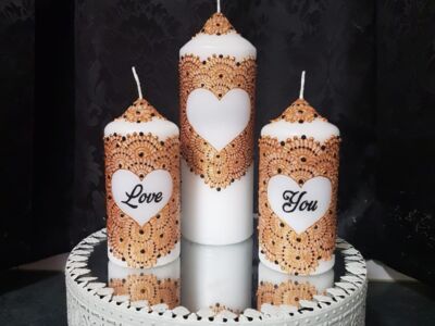Kaarsen gedecoreerd met henna
