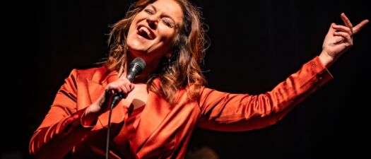 Fay sings Barbra Streisand