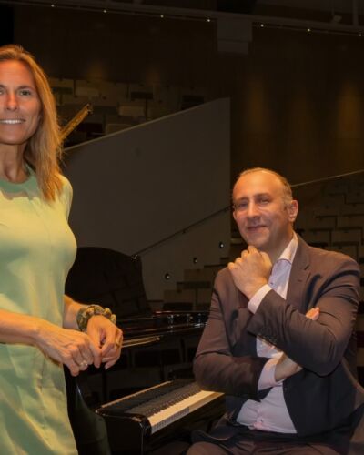Sylvia van Es (Philips) en Edo Righini (Muziekgebouw Eindhoven)