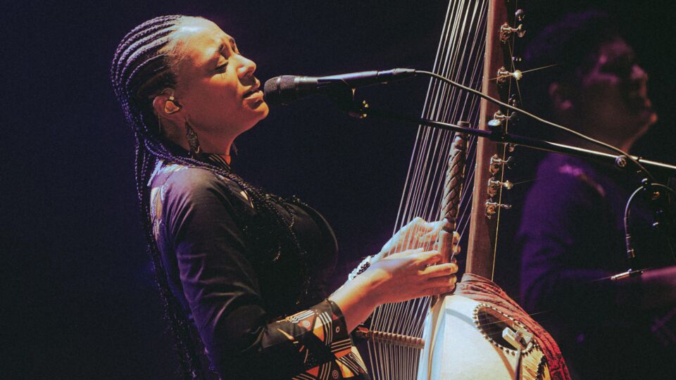 Sona Jobarteh - Muziekgebouw Eindhoven