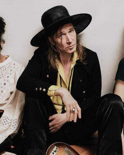 Stef Kamil Carlens & The Poem