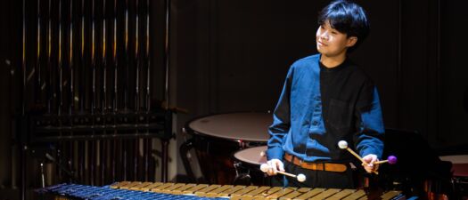 DAUW: Waar percussie en meditatie elkaar ontmoeten